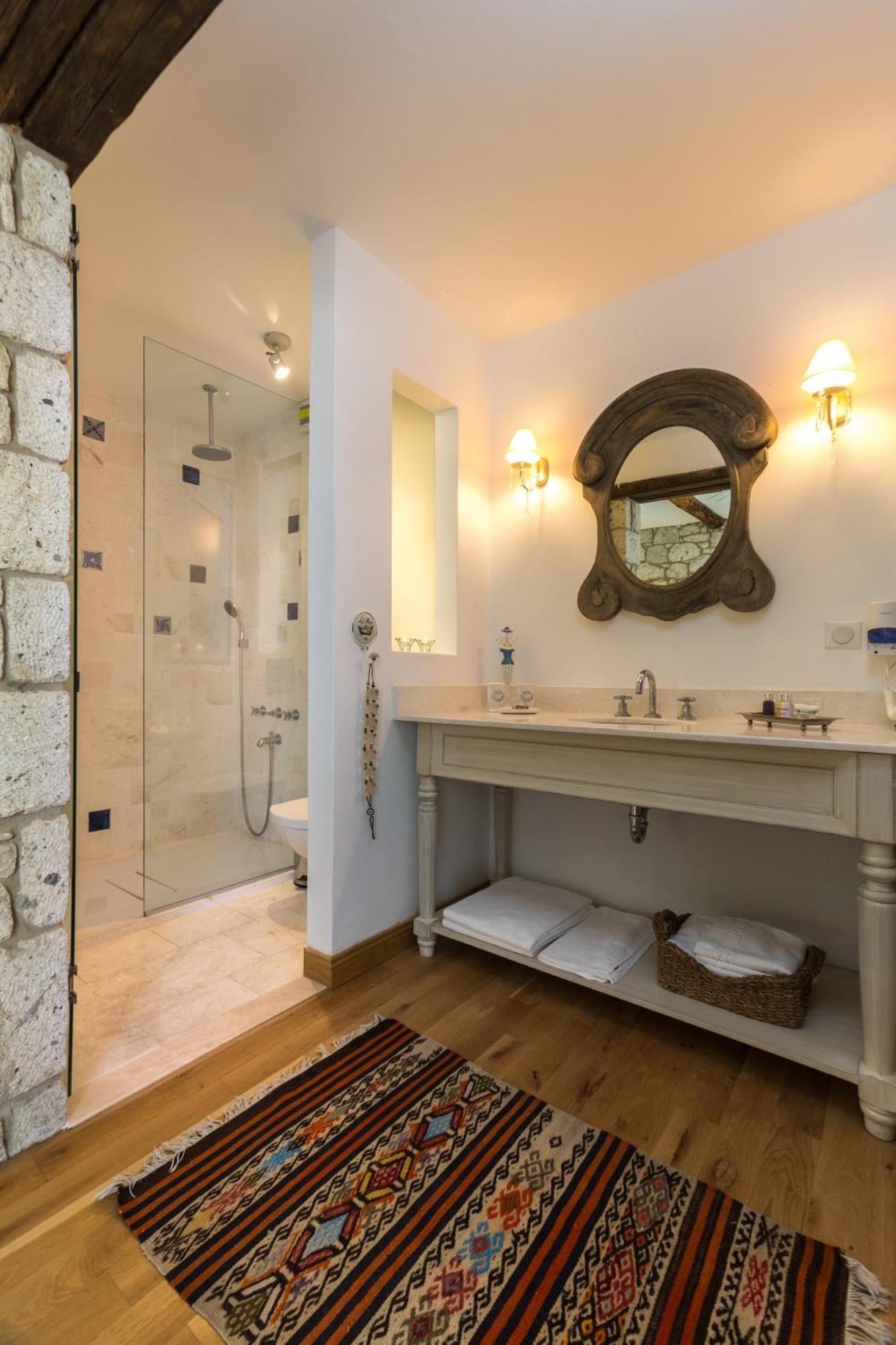 Luce Design Hotel - Special Category Alaçatı Phòng bức ảnh