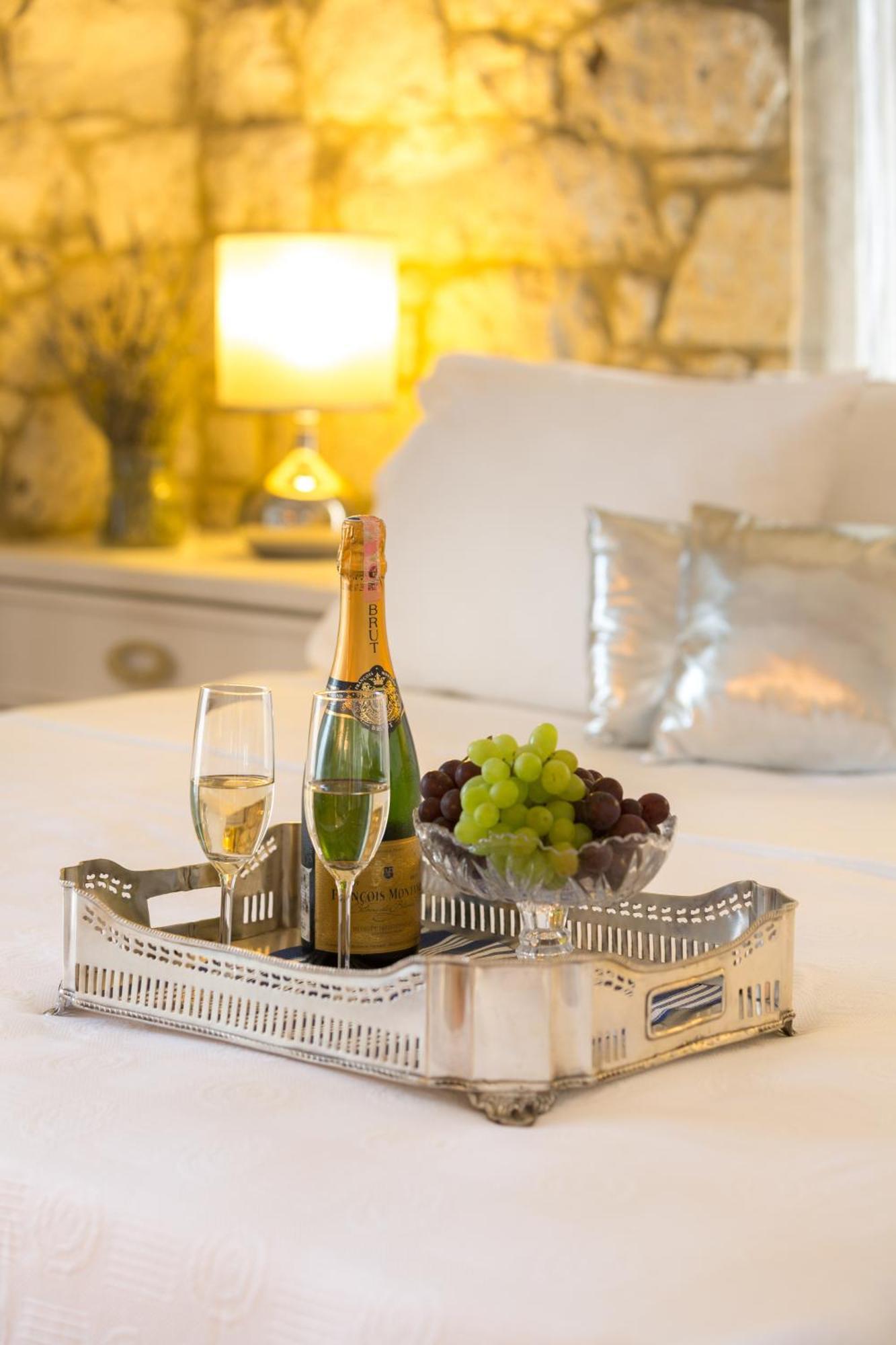 Luce Design Hotel - Special Category Alaçatı Phòng bức ảnh
