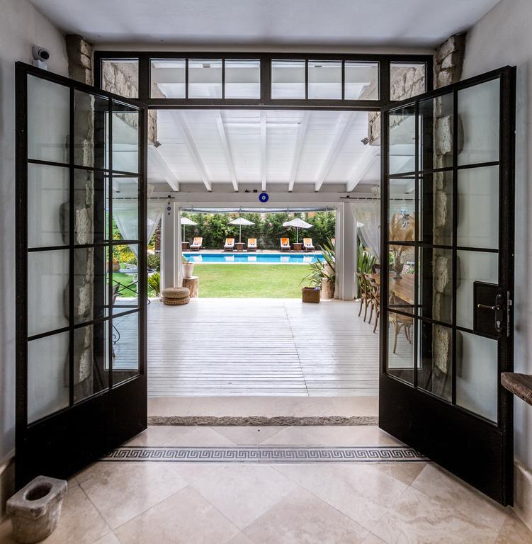 Luce Design Hotel - Special Category Alaçatı Ngoại thất bức ảnh